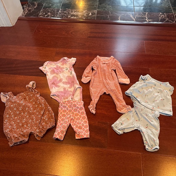 Newborn bundle - Picture 1 of 8